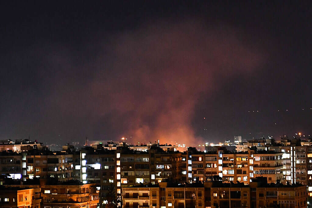 דיווחים בסוריה: ישראל תקפה מדרום לדמשק; צה"ל תוקף מטרות במרכז הרצועה
