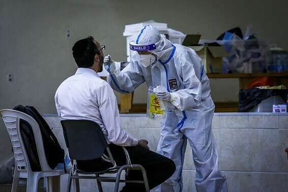 בדיקת קורונה בירושלים, בשבוע שעבר // צילום: אורן בן חקון