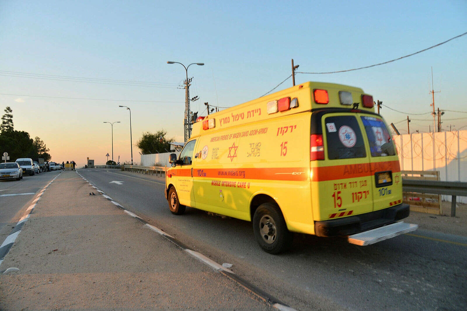 הילדה פונתה במצב קשה לבית החולים אסף הרופא // צילום ארכיון: יוסי זליגר // הילדה פונתה במצב קשה לבית החולים אסף הרופא ,