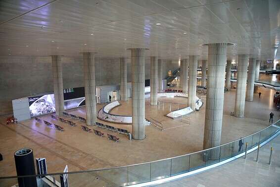 אולם קבלת הפנים בנתב"ג, בשבוע שעבר // צילום: גדעון מרקוביץ'