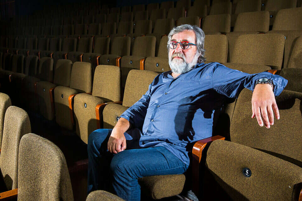 מת יבגני אריה, מייסד תיאטרון גשר