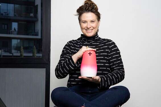 רחלי שרפשטיין מעצבת מוצר,  MA בעיצוב בהצטיינות מויטל תל אביב ו-DOMUS ACADEMY, מילאנו איטליה