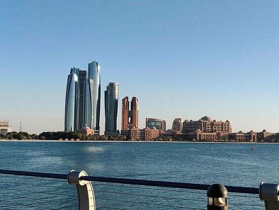 אבו דאבי מרהיבה ביופייה // צילום: שמעון יעיש