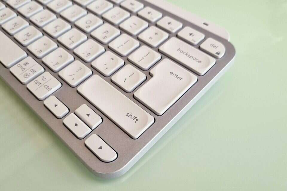 לוג'יטק MX Keys Mini , צחי הופמן