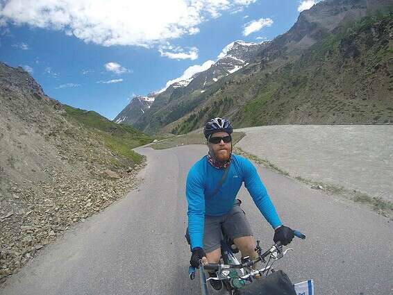 חבריו ימשיכן להוקיר את זכרו ומורשתו // צילום מהאלבום הפרטי