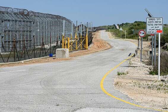 גבול ישראל - סוריה // צילום: אייל מרגולין, ג'יני