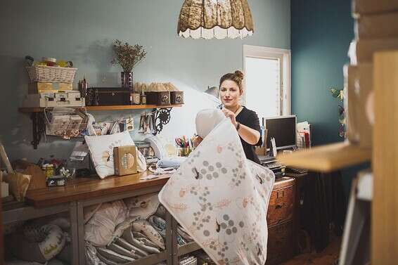 בעלים-שותף והמעצבת הבכירה של המותג ״נוגילי״, תואר בעיצוב פנים, Fashion Institute of Technology - NYC //צילום: אלה מילת