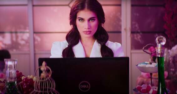 אלה לי // מתוך הקליפ