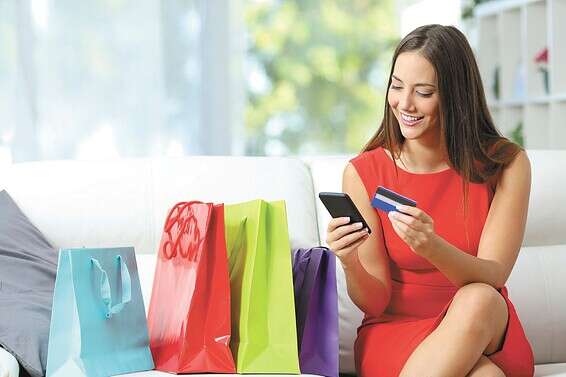 בקרוב: שופינג בוואסטאפ // צילום: Getty Images