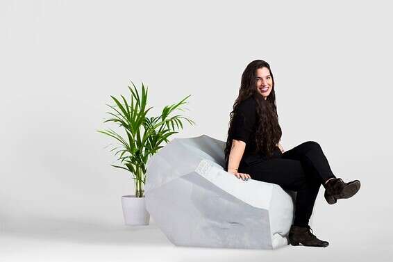 מושב ה'מרבלה' בעיצוב אורטל זקס // צילום: קניאל אהרון