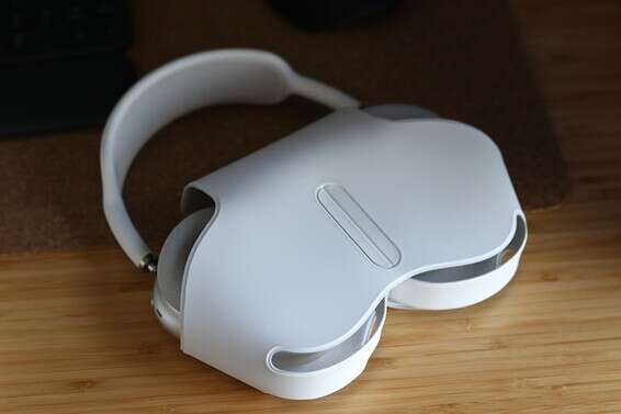 כיסוי מכוער במיוחד // צילום: ינון בן שושן