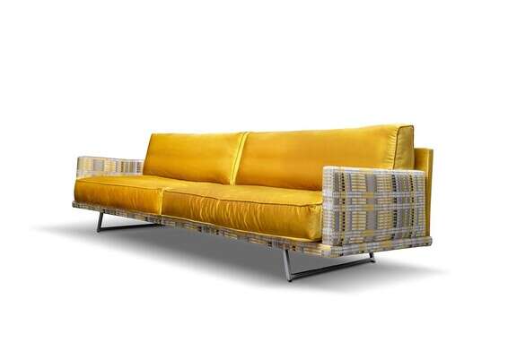 מערכת ישיבה בעיצוב יפרח בן צבי, // צילום: שי אפגין