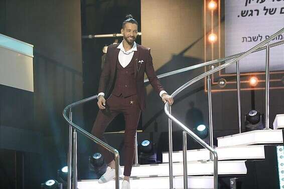 אלימלך קשתי נכנס לבית "האח הגדול" // צילום ארכיון: מיכה לובטון