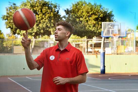 "למזלי, הקליעה שלי לא נפגעה, כי זה הדבר היחיד שיכולתי להתרכז בו בכל תקופת המחלה" // צילום: אפרת אשל