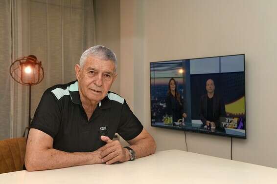 "אייל הוא לא רק הבן שלי. הוא חבר, חבר טוב, החבר הכי טוב שלי" // צילום: אפרת אשל