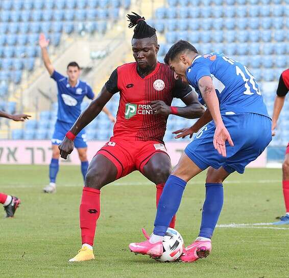 כהן מול אודה, היום במושבה // צילום: אודי ציטיאט