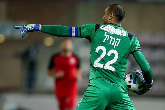 קנדיל מוציא עוד התקפה // צילום: מאור אלקסלסי