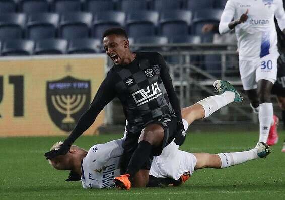 עוזיאל פרדו באוויר הקריר של ירושלים // צילום: דני מרון