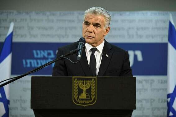 לא דואג למספר המנדטים של יש עתיד. יאיר לפיד // צילום: אלעד גוטמן