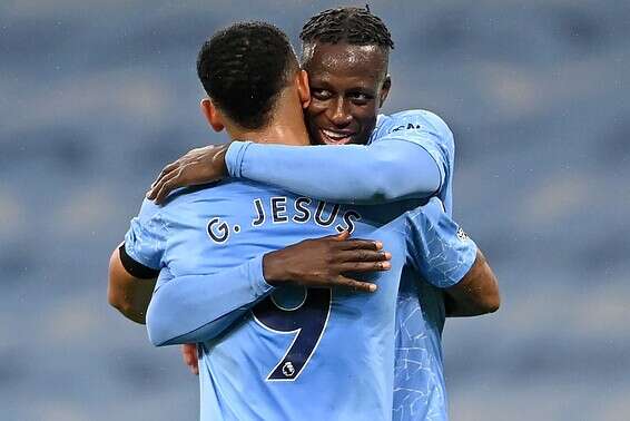 מנדי. לא שמע על הסגר האנגלי? // צילום: אי-פי