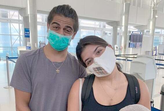 להורים שלנו קצת קשה כי אנחנו הילדים היחידים שלהם, אבל הם תומכים במאה אחוז ואפילו הפתיעו אותנו בביקור בישראל" // צילום: דו"צ"