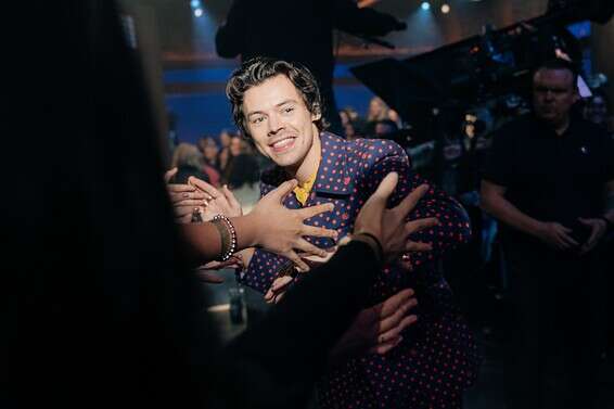 הצ'ארם של בונד קיים אצלו. הארי סטיילס // צילום: getty images