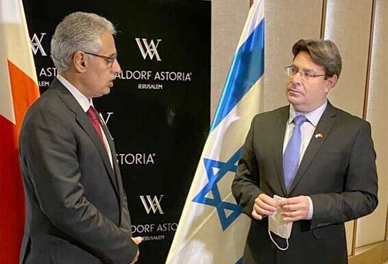 השרים אקוניס ואל-זיאני