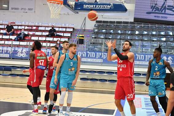 זלמנסון באילת. ניצחון קליל של מחזיקת הגביע // צילום: יהודה בן יתח