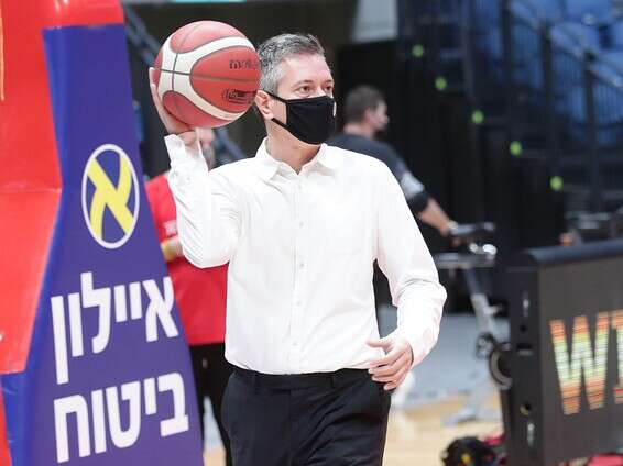 לוץ בארנה. "הפועל זה מועדון מאורגן מאוד" // צילום: דני מרון