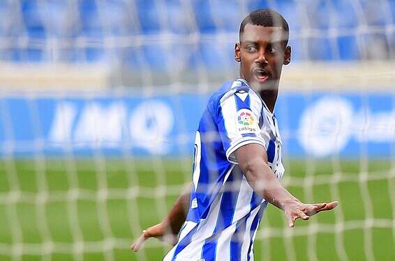 איסאק חוגג, הערב בסן סבסטיאן // צילום: אי.אף.פי