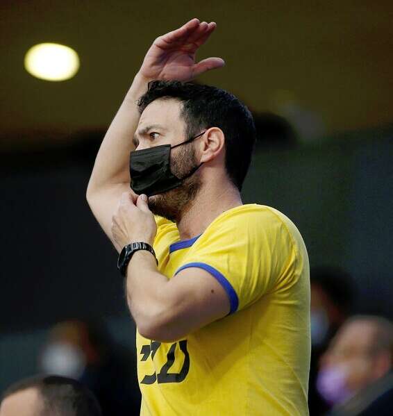 אוהד צהוב, הערב בהיכל // צילום: אלן שיבר