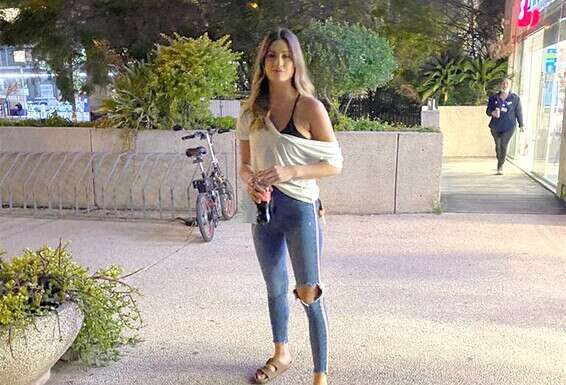 יפה בג'ינס // צילום: ניר פקין