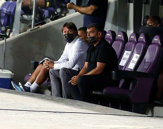 סלובודאן דראפיץ’ ושי ברדה, הערב בבלומפילד // צילום: אלן שיבר