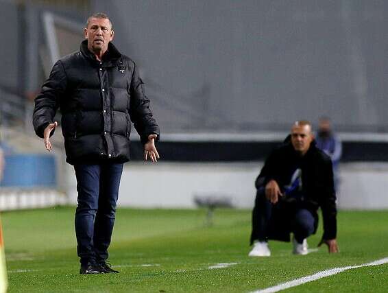 גיא לוזון וניר קלינגר על הקווים // צילום: אלן שיבר