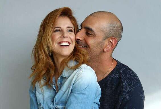 עם אשתו, קרן, שגם עובדת איתו. "רצינו להמציא את עצמנו מחדש בקורונה" // צילום: עדי אורני