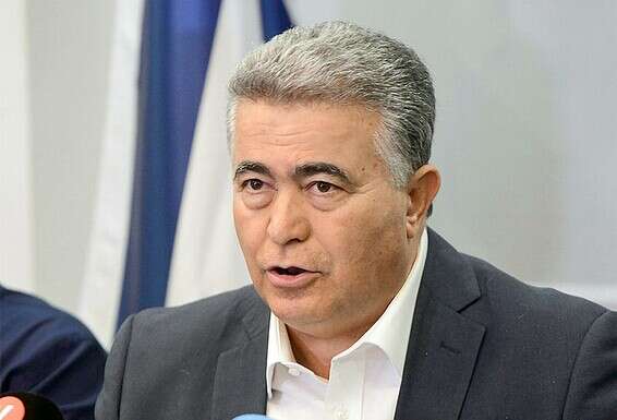 שר הכלכלה והתעשייה, עמיר פרץ / צילום: יוסי זליגר