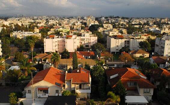 : רעננה. מקום 3 // צילום:  רובי ליבוביץ, ויקיפדיה