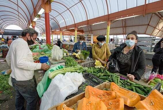 שוב בסכנת סגירה. השוק העירוני בקריית שמונה // צילום: אייל מרגולין/ג'יני