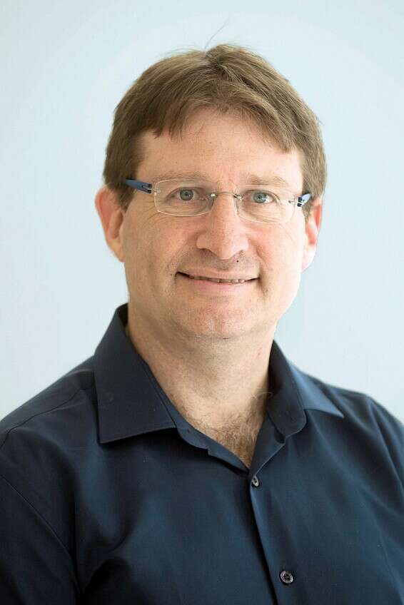 פרופסור נדב דוידוביץ' כבר התחסן // צילום: דני מכליס