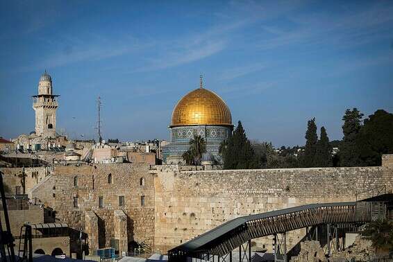 הכותל המערבי בירושלים, בשני // צילום: אורן בן חקון