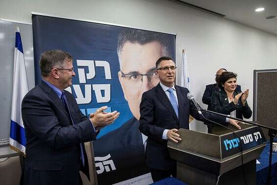 "לא שיתף אותי בהחלטתו". קיש עם סער במהלך קמפיין הפריימריז לראשות הליכוד // צילום: אורן בן חקון