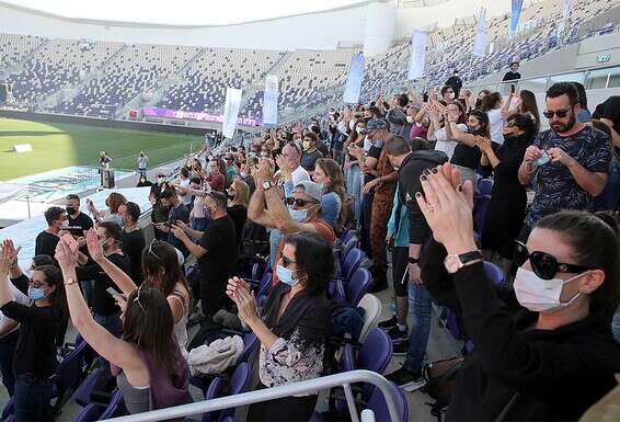 להתבסס על תרומות ונדבנות. אצטדיון בלומפילד // צילום: קוקו