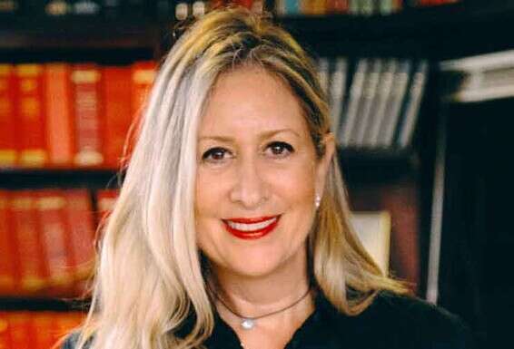 גליה זלצר ליפשיץ // צילום: אלון אדר