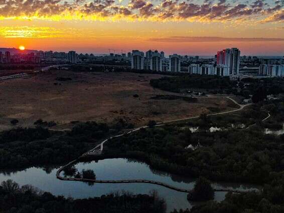 שיא המכירות. גיא & דורון לוי מכרו 132 דירות בקריית ביאליק // צילום: יגאל כהן