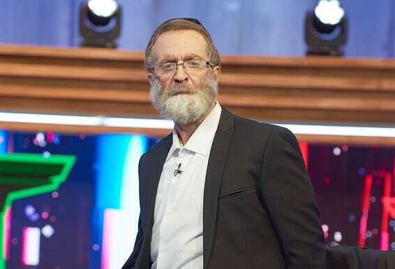 "פחות משעתיים וחצי־שלוש שעות איפור לדמות - אני לא מגיע לצילומים". בר נתן כמשה גפני