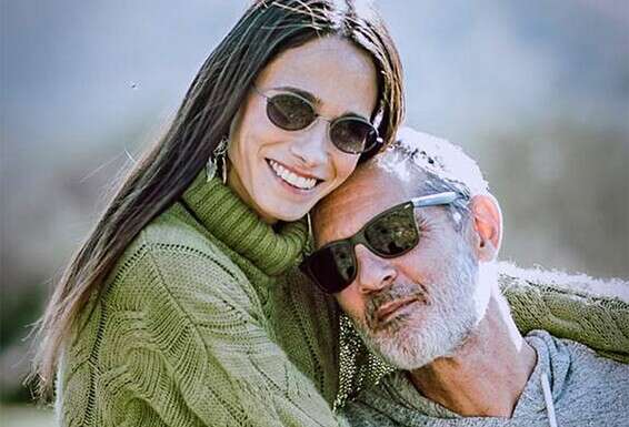 עם אשתו, נועה // צילום: יוסי שטיינר