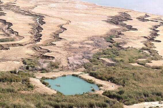 אגמים בעין צוקים // צילום: ערן קרוזל