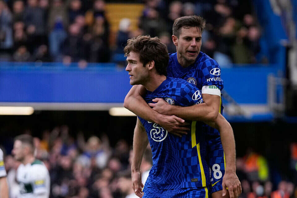 English Cup Chelsea, West Ham and Manchester City in the Round of 16