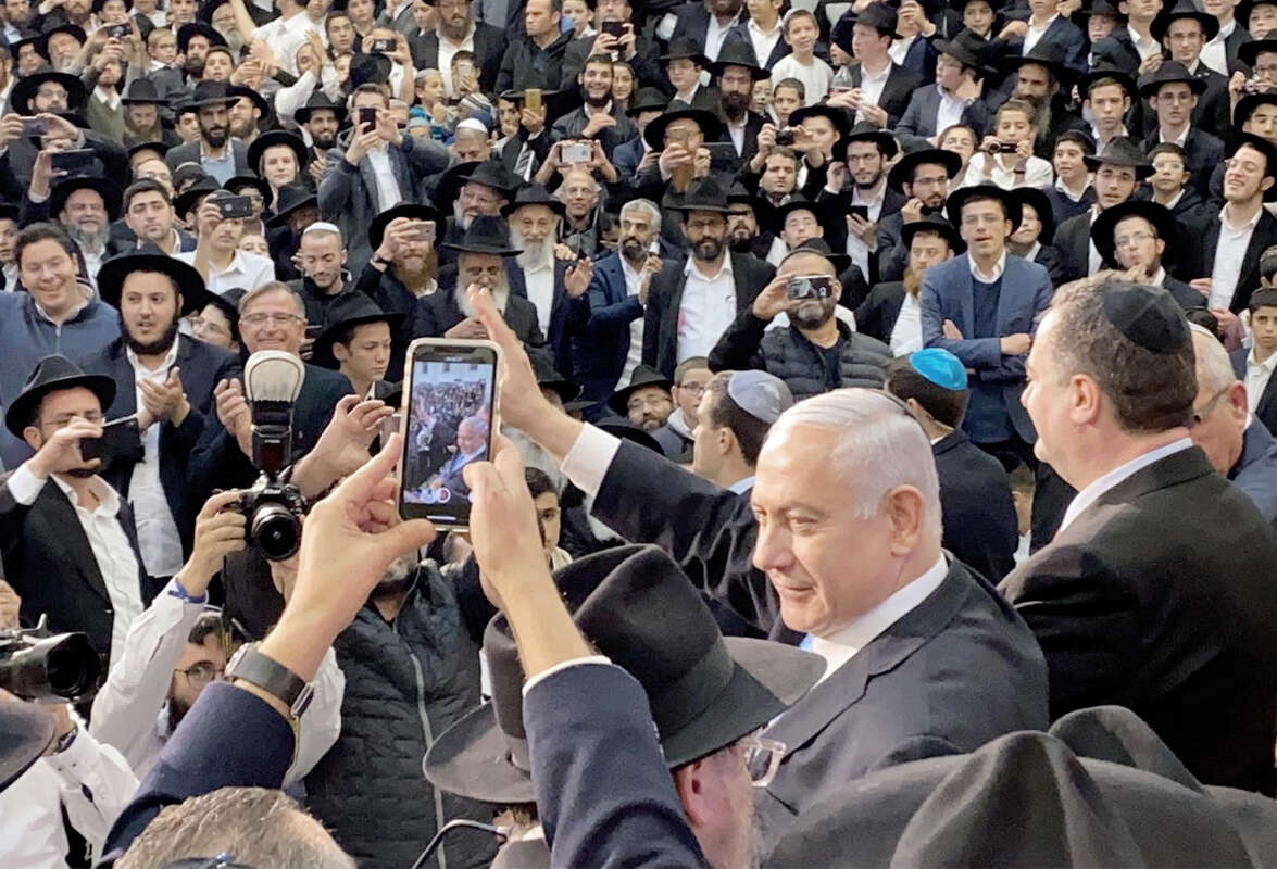 האם בניגוד לכל ההערכות, נבואת הרבי תתגשם? נתניהו השבוע בכנס בכפר חב"ד // האם בניגוד לכל ההערכות, נבואת הרבי תתגשם? נתניהו השבוע בכנס בכפר חב"ד ,