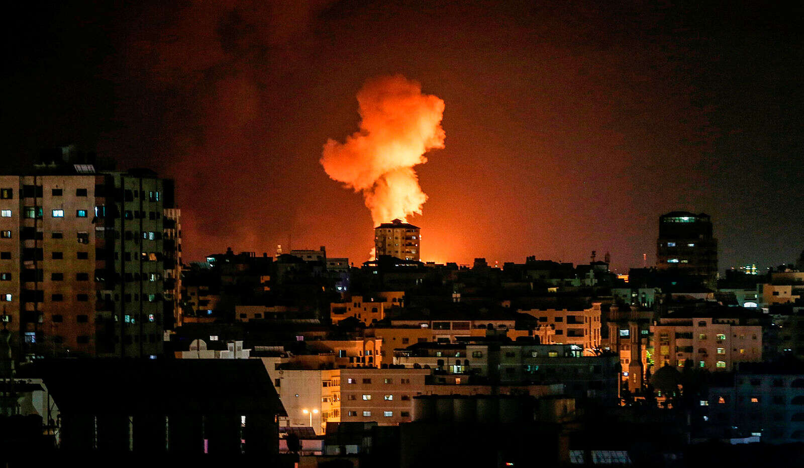 תקיפת צה"ל ברצועת עזה // צילום: אי.אף.פי ,